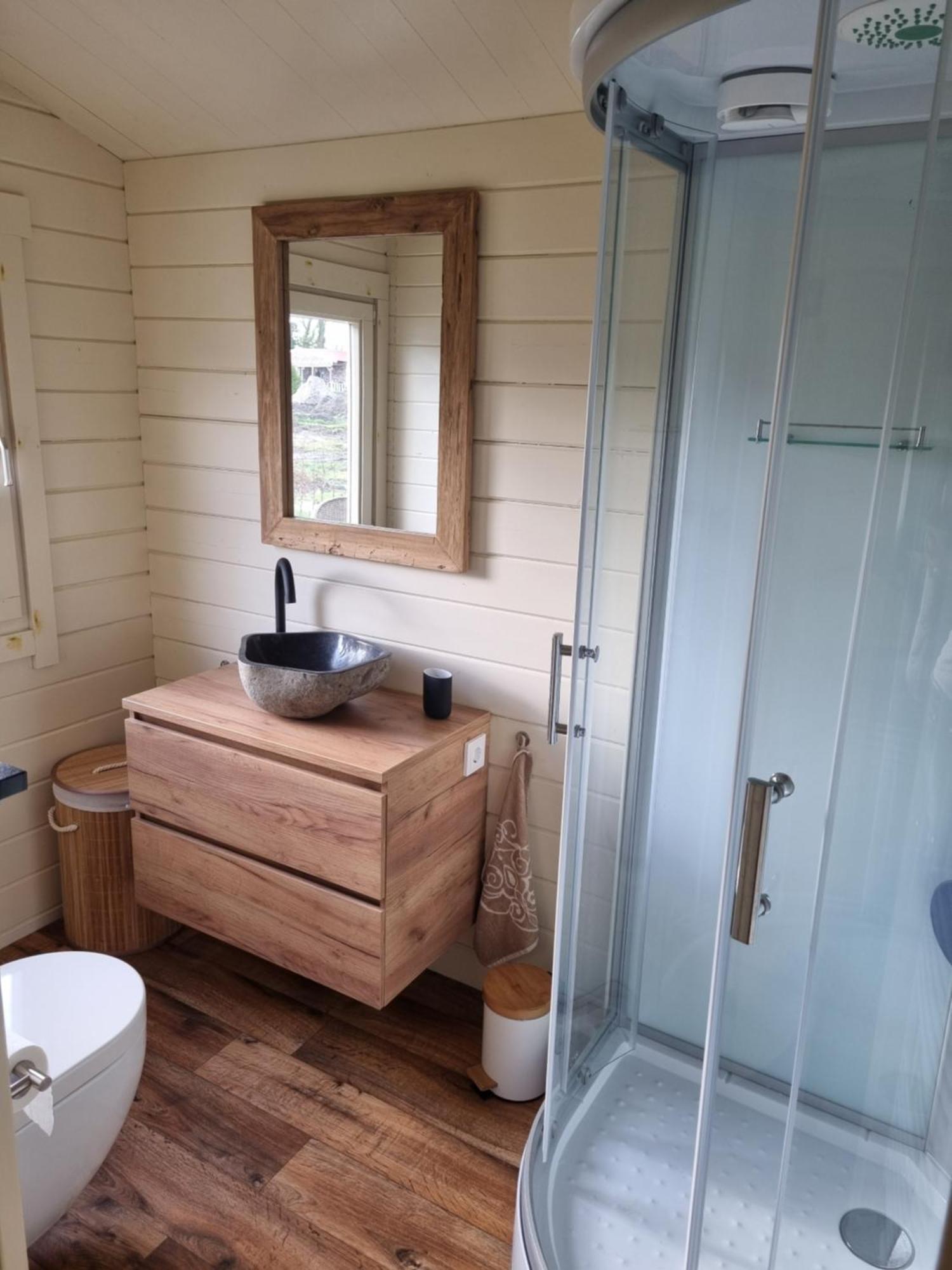Nieuw - Luxe Blokhut Chalet In Bosrijke Omgeving Anloo Exteriör bild