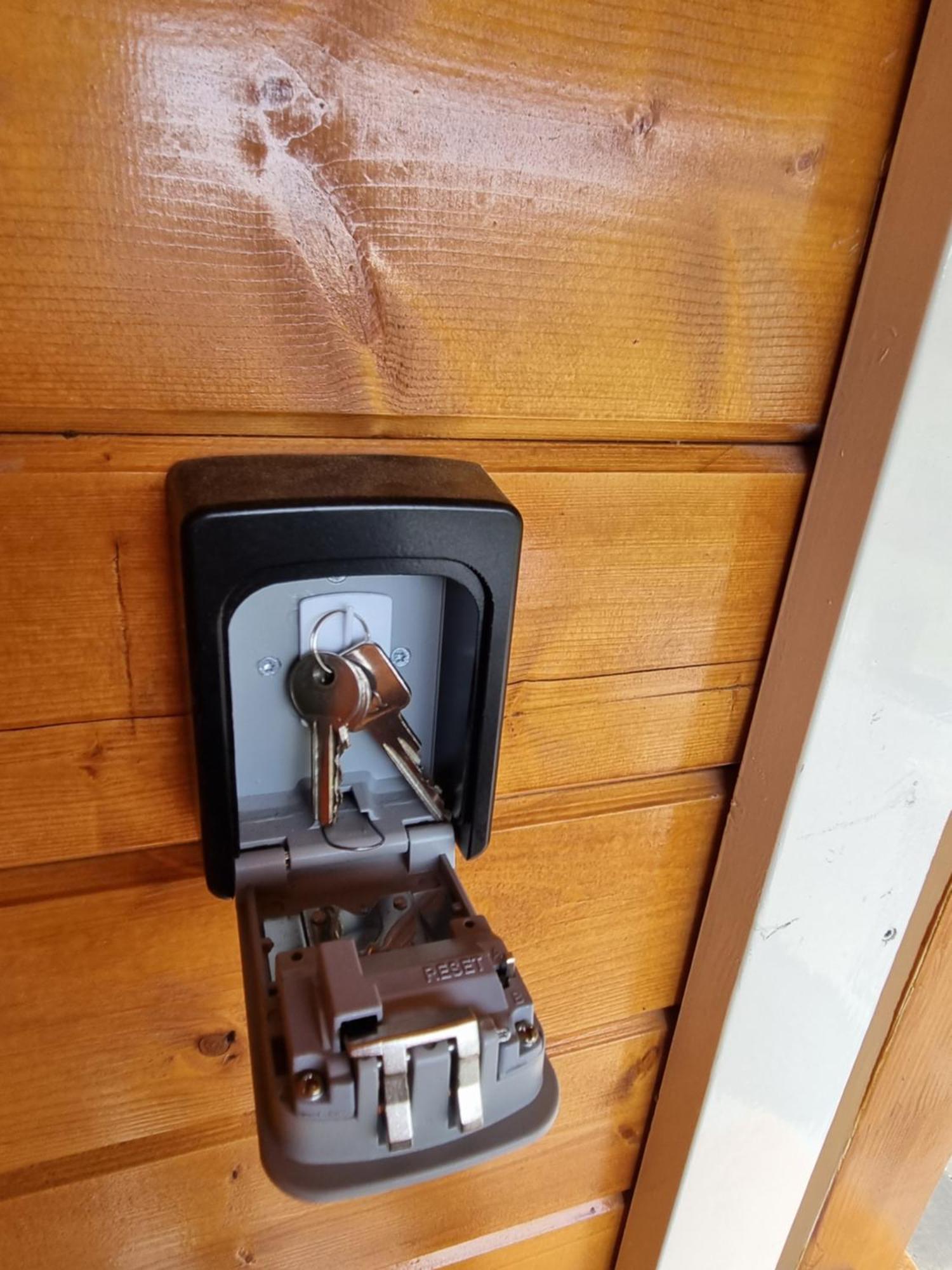 Nieuw - Luxe Blokhut Chalet In Bosrijke Omgeving Anloo Exteriör bild